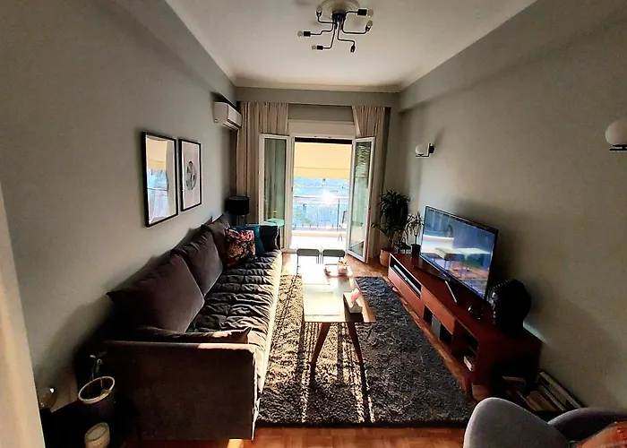 Fully Equiped Design With Excellent View/ Easy Parking