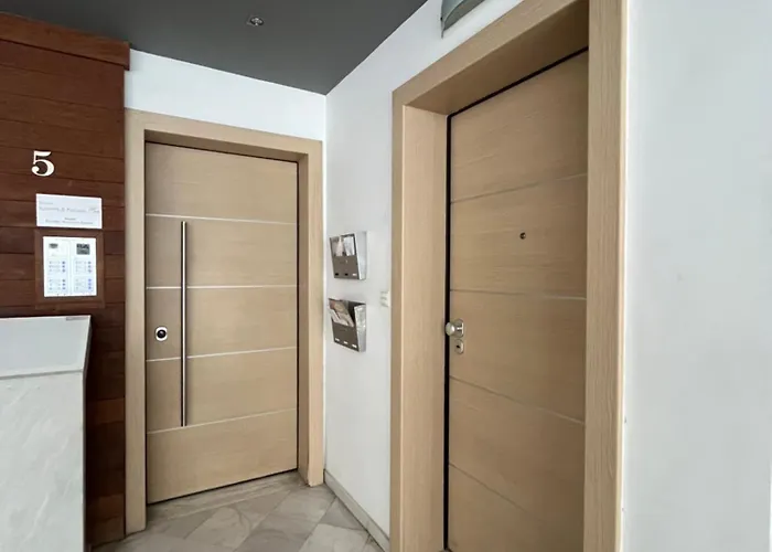 Central Stay In Athens